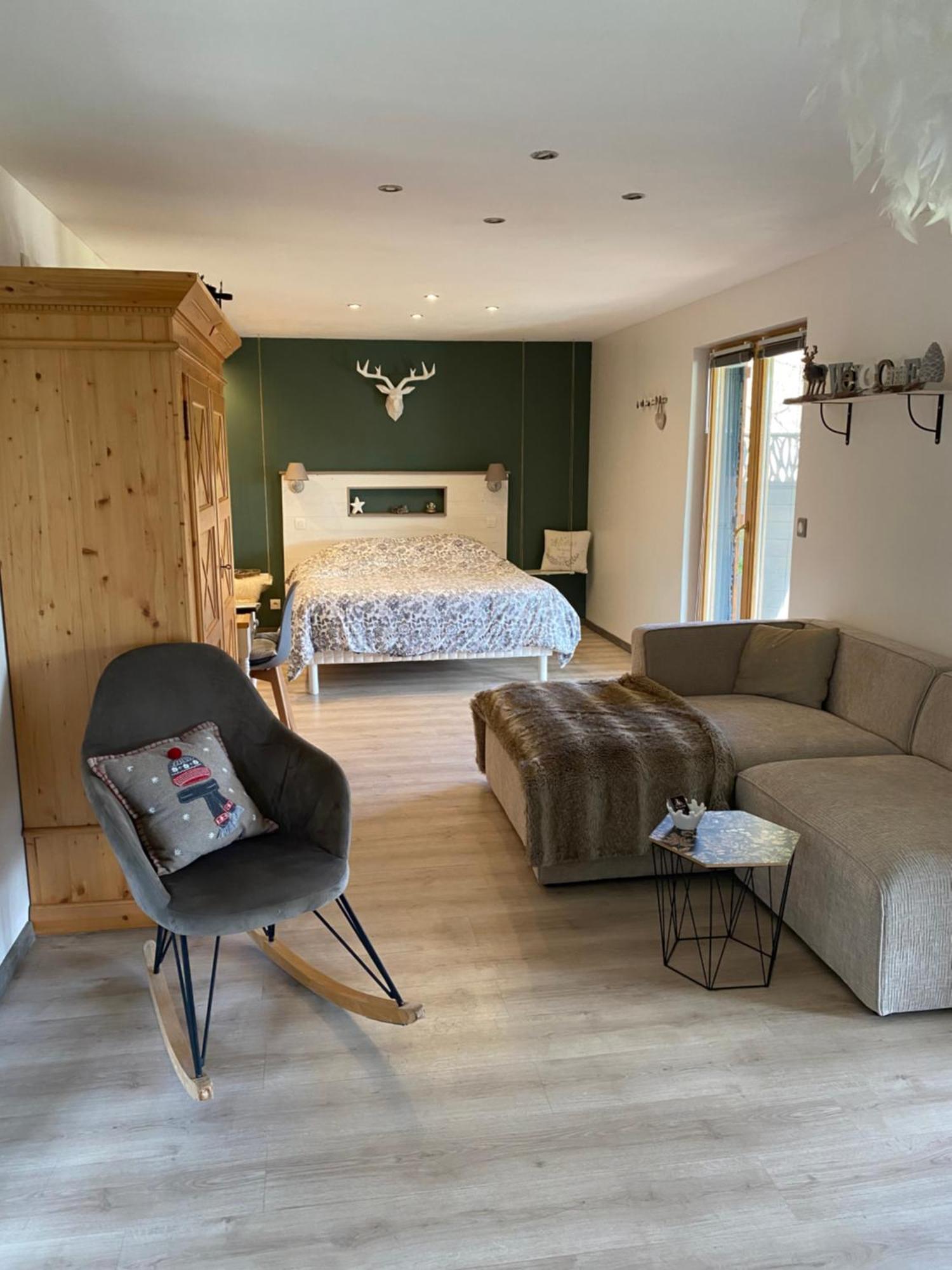 Le Chalet De Cathy Soultzeren Kültér fotó